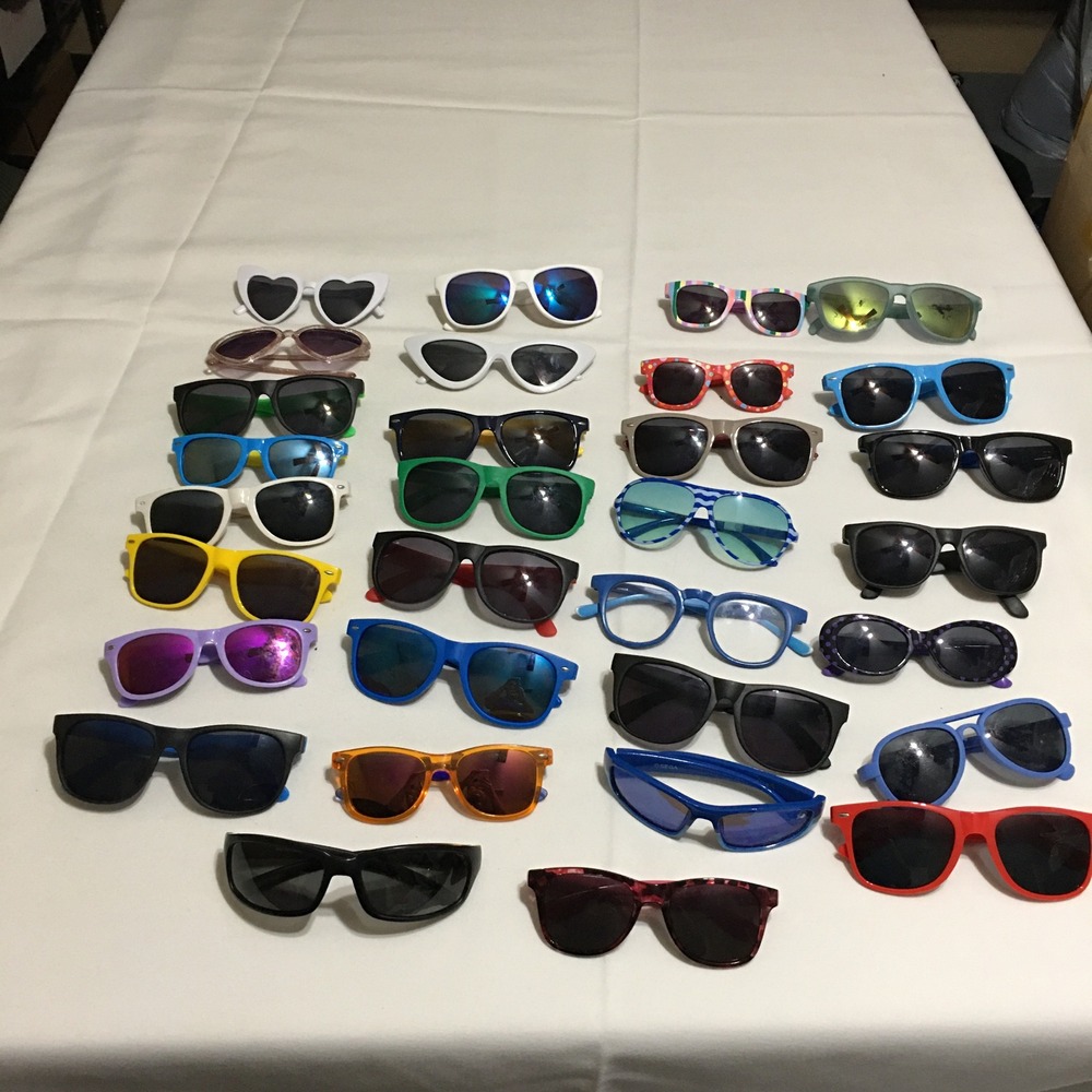 Lot of 30 Sunglasses Eyewear Adult Kids Multicolor Party Novelty Casual Fun